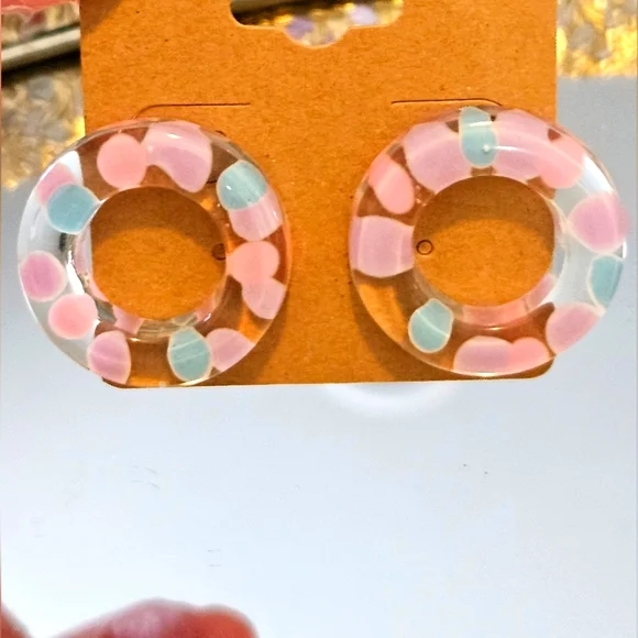 Confetti Lucite Earrings In Pastels Purple, Blue, And Pink - Picture 3 of 5